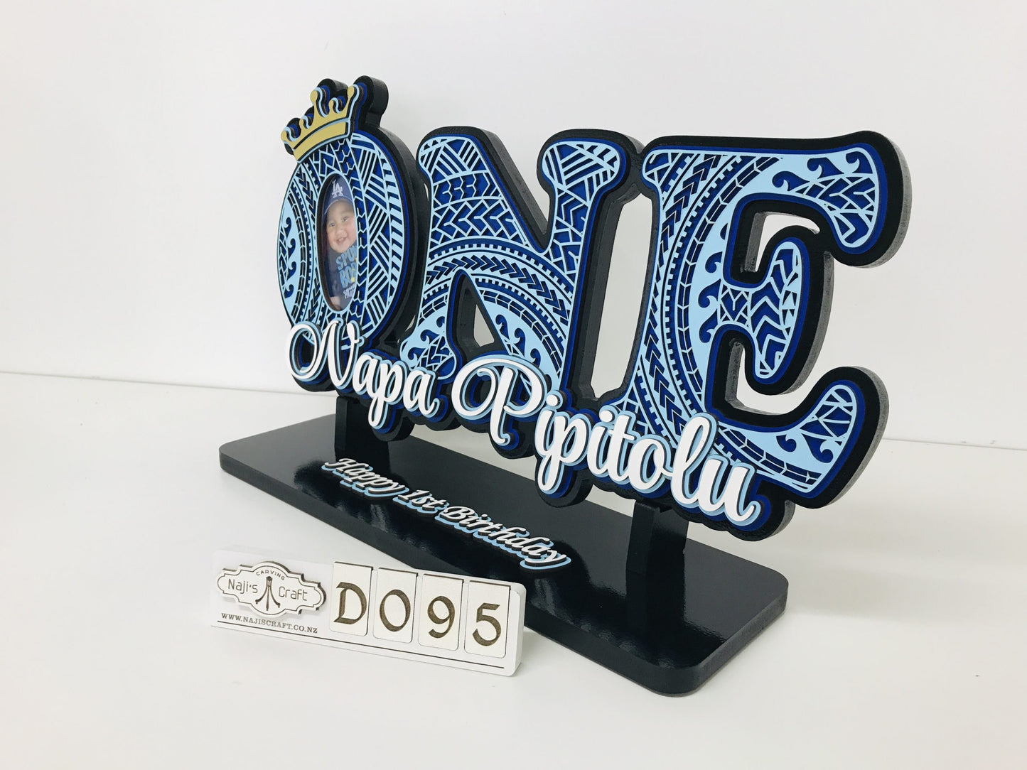 D095 First Birthday Plaque
