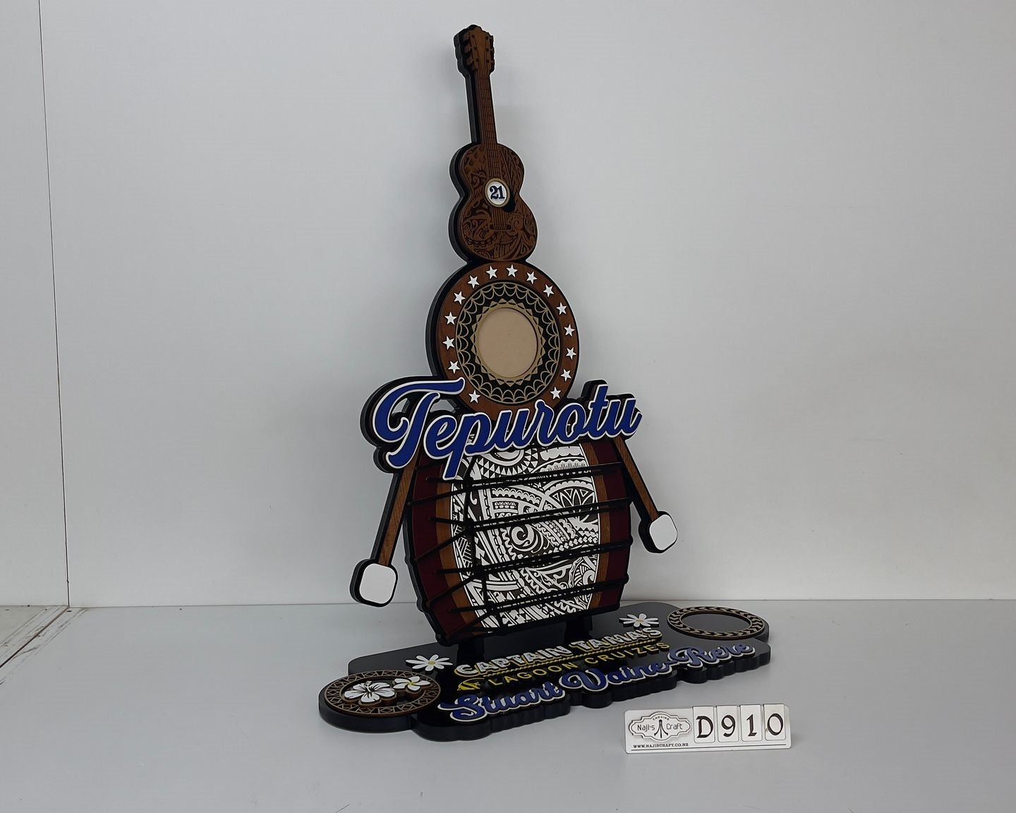 D910 Musical Cook Island Birthday Key